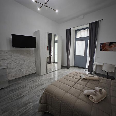 House Catania Garibaldi Street Apartment ภายนอก รูปภาพ